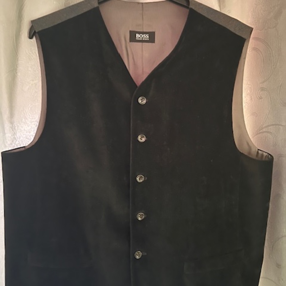 Hugo Boss black vest